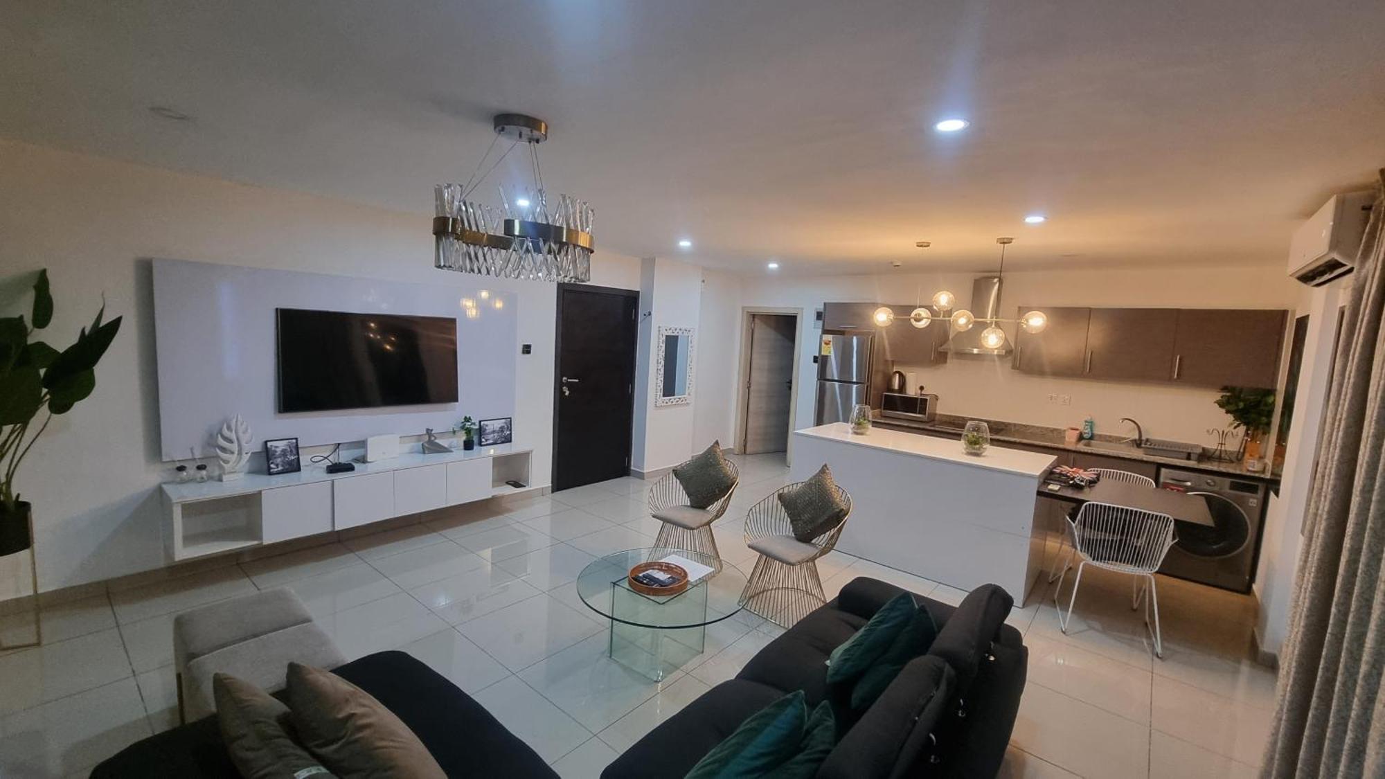 The Gallery Luxury Suites Cpg East Legon Exterior foto