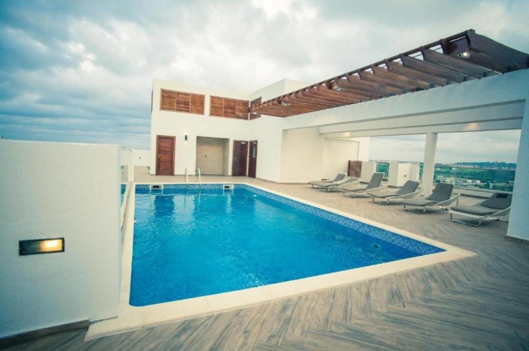 The Gallery Luxury Suites Cpg East Legon Exterior foto