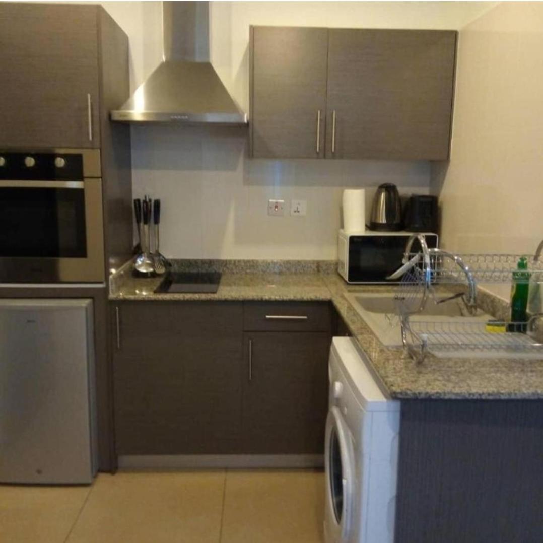 The Gallery Luxury Suites Cpg East Legon Exterior foto